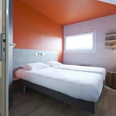 Hotel Ibis Budget Universite 2*